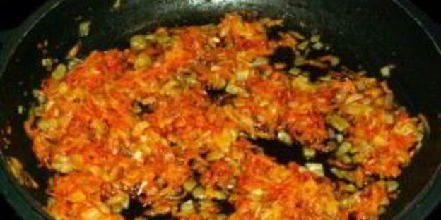 вкусный зеленый борщ со щавелем