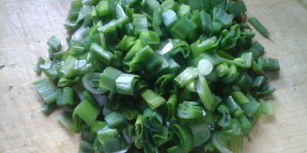 зеленый борщ по-деревенски