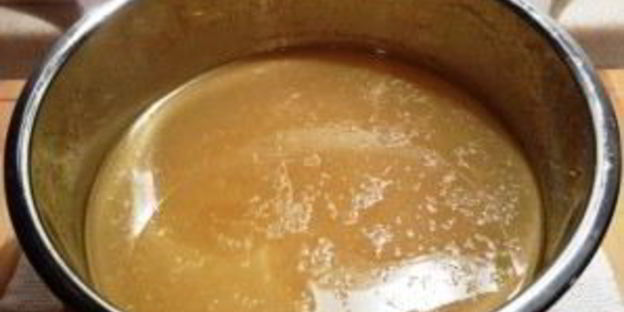 бульон из куриных лапок