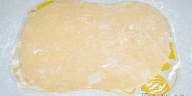 бульон с домашней лапшой