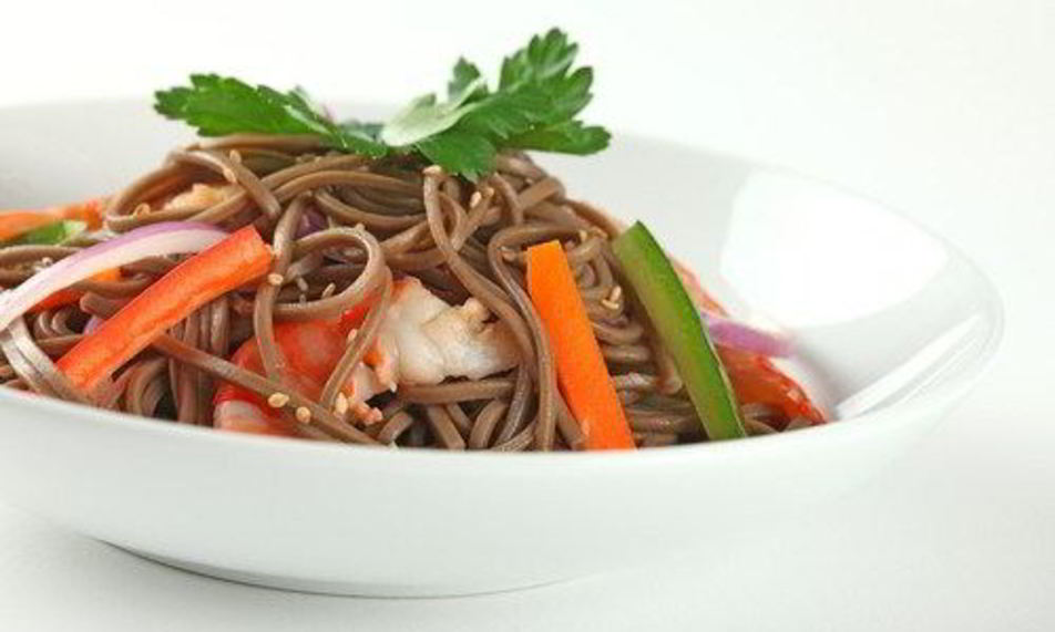 Рецепт бульона с гречневой лапшой и морскими гребешками