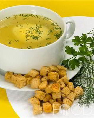 Бульон с гренками