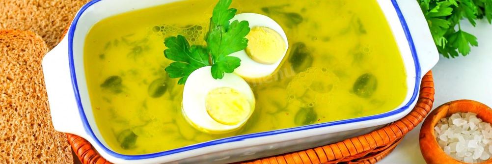 Бульон с яйцом