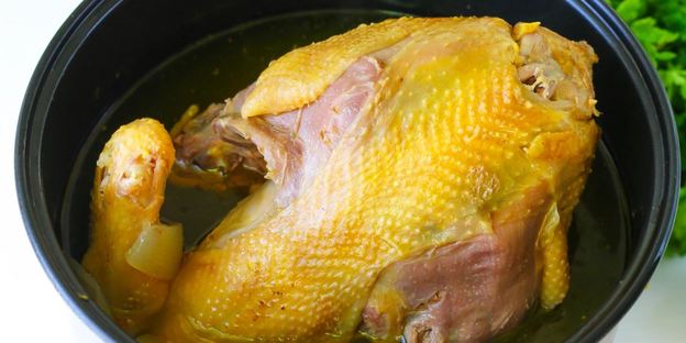 бульон с яйцом