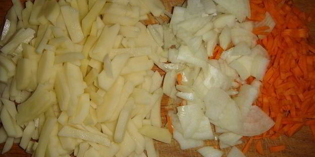 домашняя лапша на курином бульоне