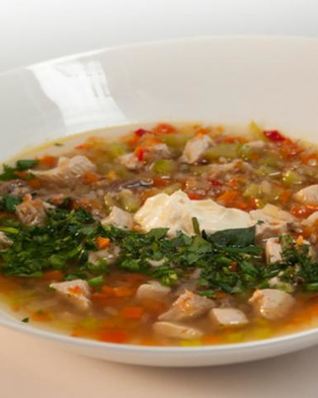 Гречневый суп с потрошками на курином бульоне