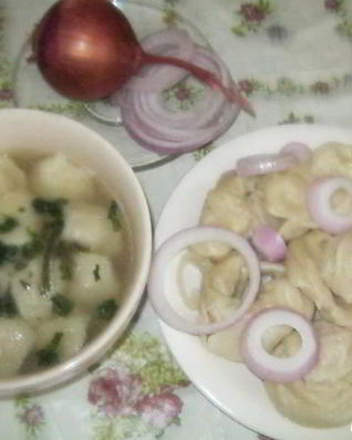 Крэплах — домашние пельмени в бульоне