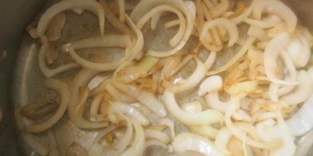 крэплах — домашние пельмени в бульоне