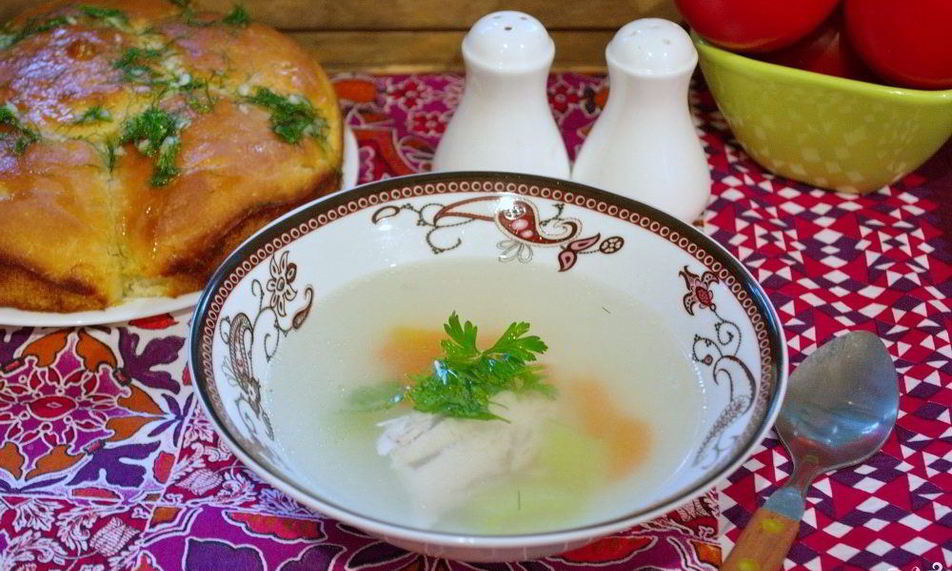 Рецепт куриного бульона с пампушками