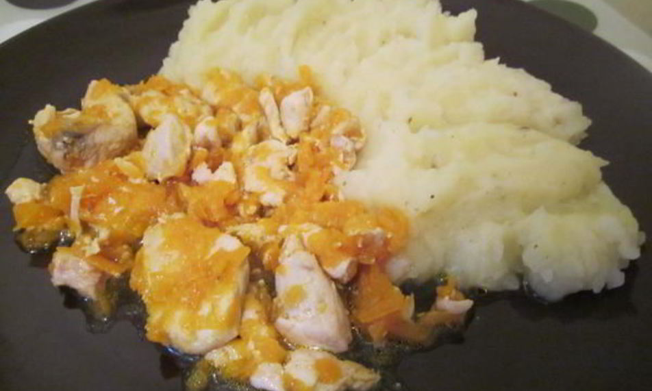 Рецепт курицы тушеной с морковью в бульоне