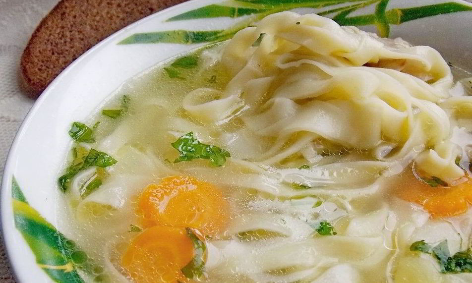 Рецепт лапши на курином бульоне