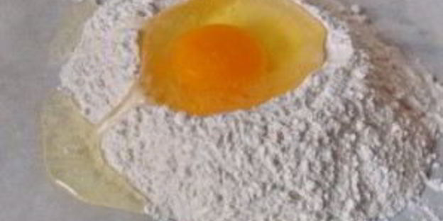 лапша на курином бульоне