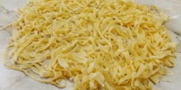 лапша на курином бульоне