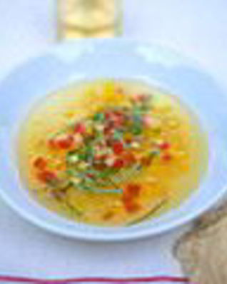 Пастина в бродо — бульон с вермишелью по-итальянски