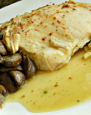 Подлива в микроволновке из бульонных кубиков