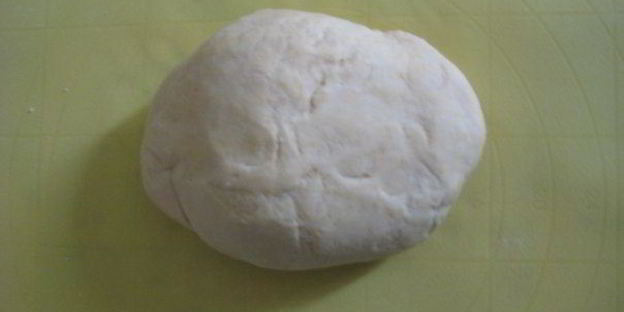 равиоли с лангустинами и цукини в густом бульоне