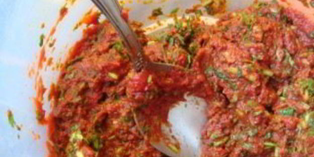 сацебели на курином бульоне