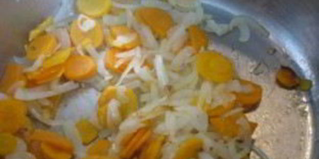 суп из белых грибов на курином бульоне