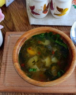 Суп из щавеля на курином бульоне