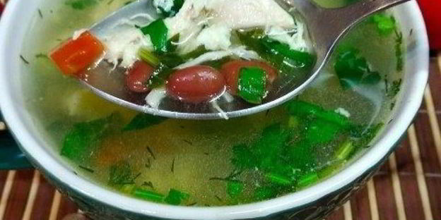 суп на курином бульоне