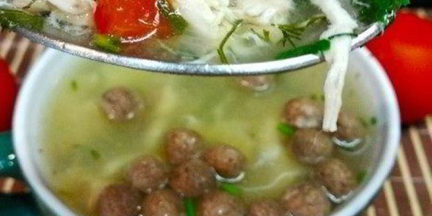 суп на курином бульоне