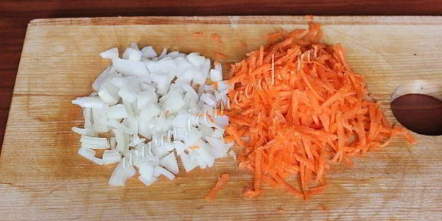 суп с крапивой на курином бульоне