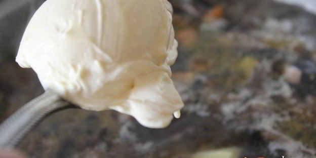 суп с шампиньонами и фарфалле на курином бульоне