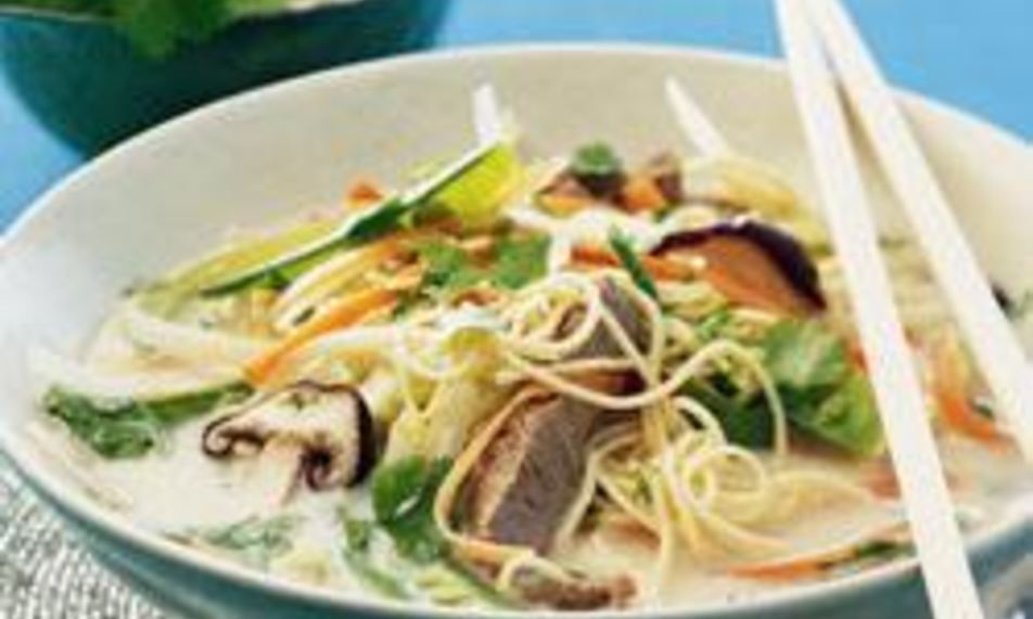 Рецепт тайского говяжьего бульона с лапшой