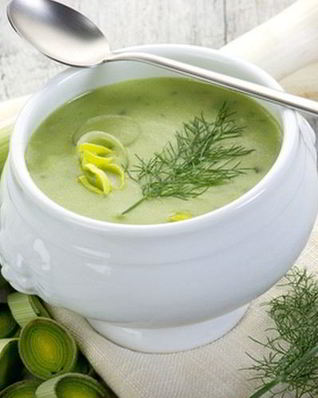 Белый гаспачо с пореем