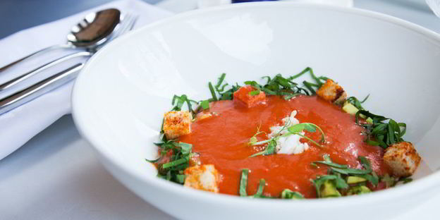 гаспачо с крабовыми палочками