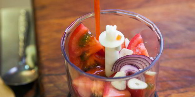 гаспачо с крабовыми палочками