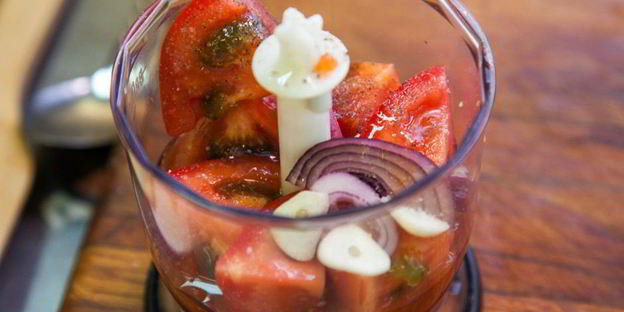 гаспачо с крабовыми палочками