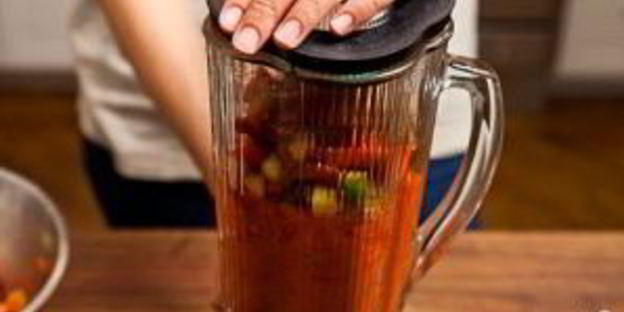 клубничный гаспачо