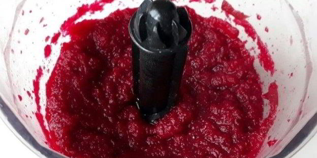 свекольно-ягодный гаспачо