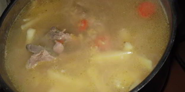 гороховый суп с грецким орехом