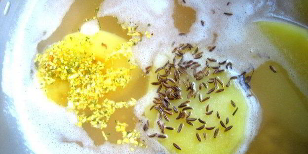 гороховый суп с копченостями и тыквой