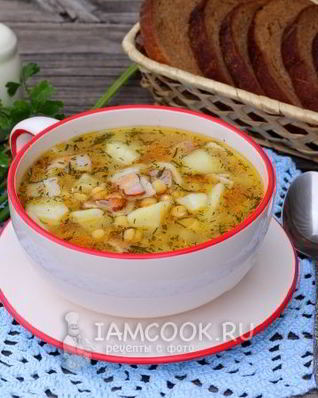 Гороховый суп с копченостями в мультиварке