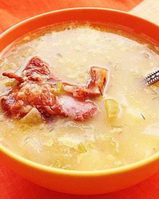 Гороховый суп с копчеными ребрами