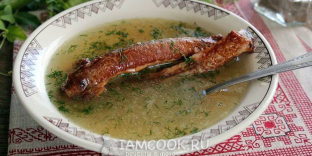 гороховый суп с копчеными ребрышками в мультиварке