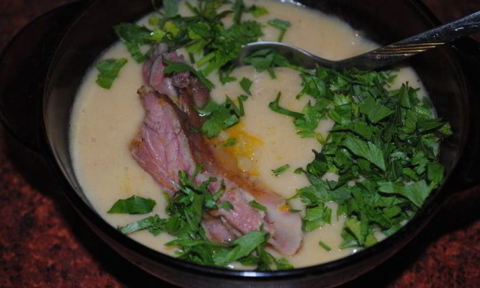 Рецепт горохового супа с копчеными ребрышками