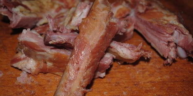 гороховый суп с копчеными ребрышками