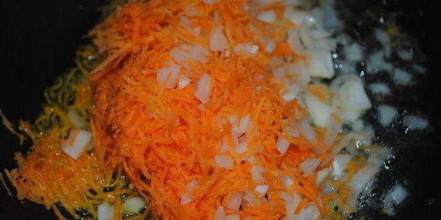 гороховый суп с копчеными ребрышками