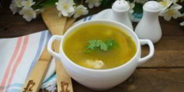 гороховый суп с куриными крыльями
