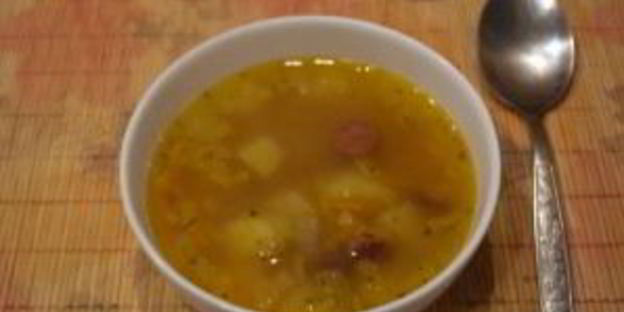 гороховый суп с охотничими колбасками