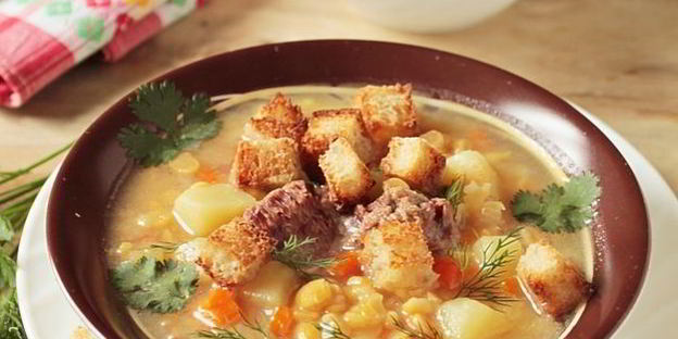 гороховый суп с тушенкой в мультиварке