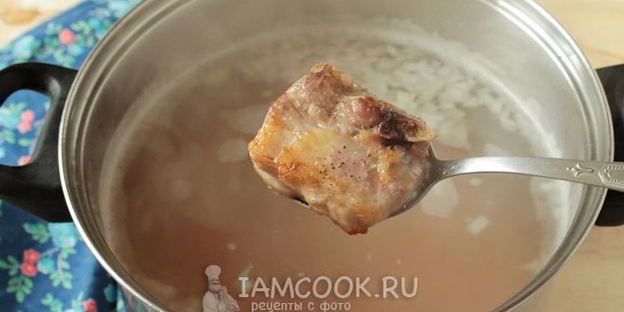 гороховый суп с запеченными ребрышками