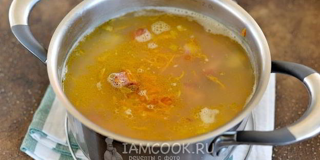 гороховый суп со свиными ребрышками
