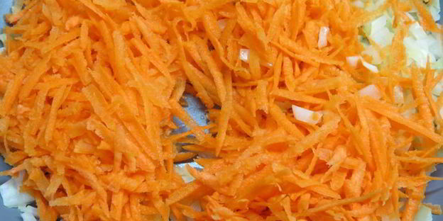 суп гороховый с копченостями и горчицей