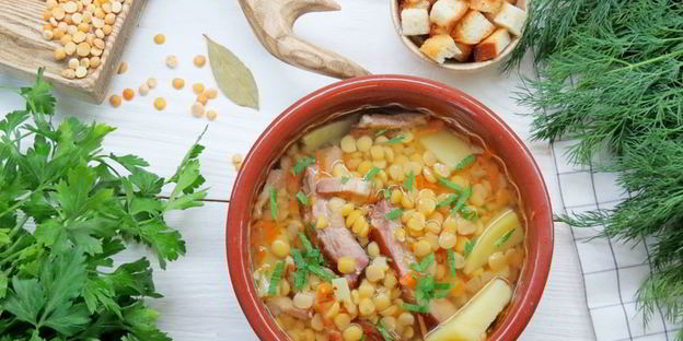 суп гороховый с копченостями и горчицей