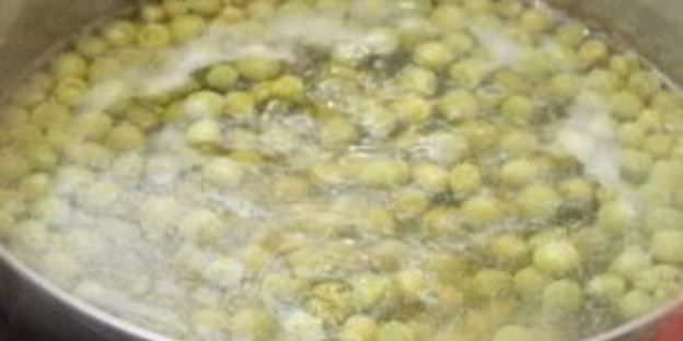 суп из копченой рыбы с горохом